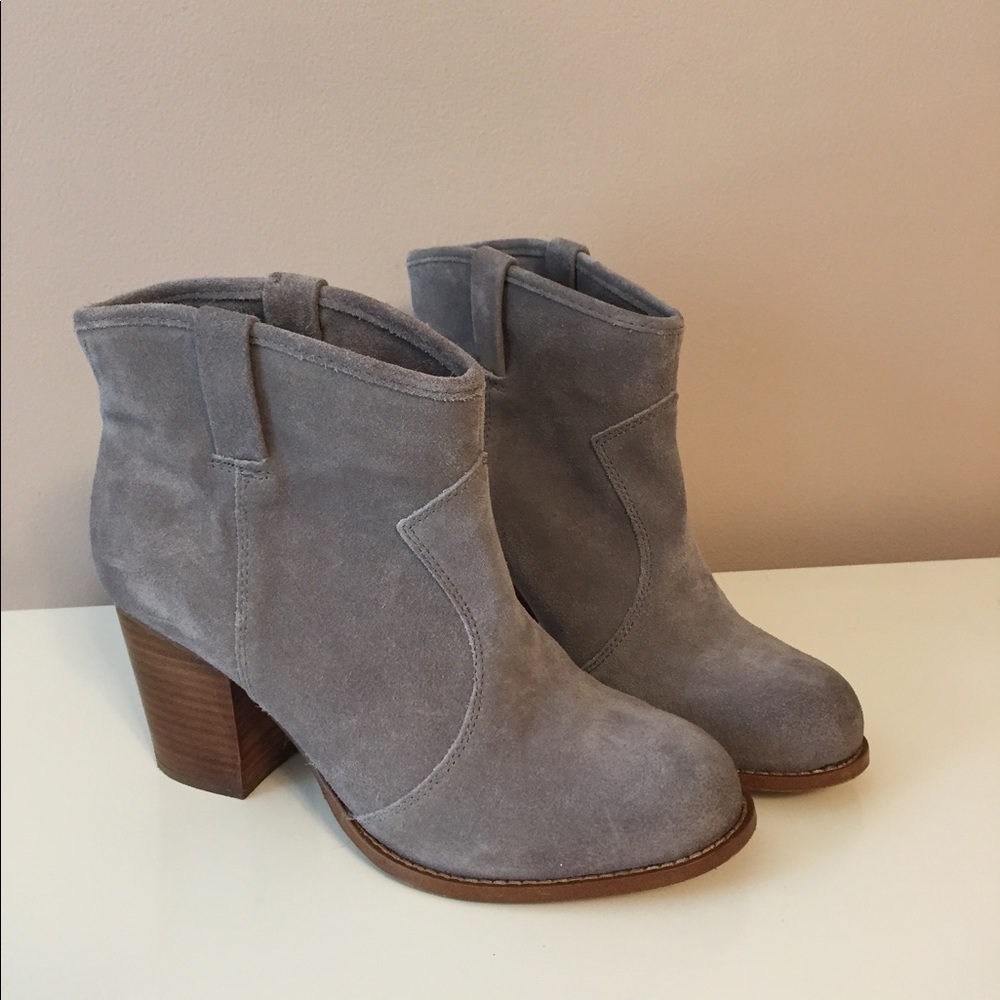 Splendid Size 9.5 gray suede bootie